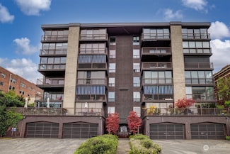 320 Melrose Ave E Unit 305, Seattle, WA 98102