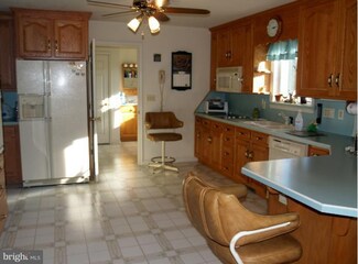 5222 Hollow Tree Ln, Keedysville, MD 21756