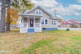 623 Curry Rd, Schenectady, NY 12306