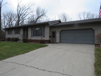 912 10th St S, Benson, MN 56215