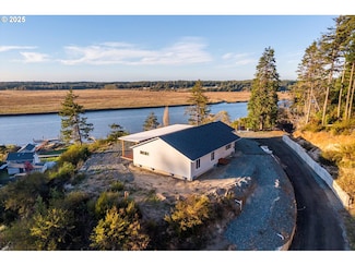 88362 Pederson Dr, Bandon, OR 97411