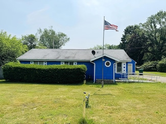 1225 Huntly Rd, Niles, MI 49120