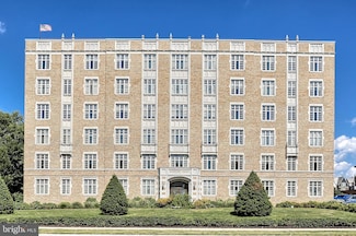 1525 N Front St Unit 604, Harrisburg, PA 17102