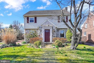 70 Locust Grove Rd, York, PA 17402
