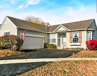 602 Clearwater Ct Unit 2, Oswego, IL 60543