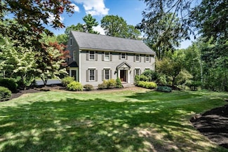 10 Kittredge Rd, Mont Vernon, NH 03057