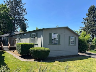 14934 SE 122nd Ave Unit 17, Clackamas, OR 97015