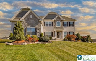 6780 Gwenmawr Rd, Bethlehem, PA 18017