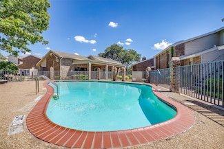 1000 River Bend Dr Unit B3-0209, Lancaster, TX 75146