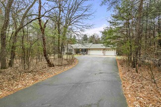 6910 Lisa Ln, Wisconsin Rapids, WI 54494