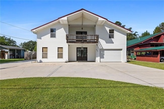 341 N 8th St, Ponchatoula, LA 70454