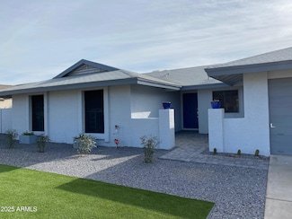 4007 W Rue de Lamour Ave, Phoenix, AZ 85029