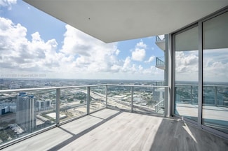 851 NE 1st Ave Unit 3908, Miami, FL 33132