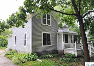 305 3rd Ave SE, Mapleton, MN 56065