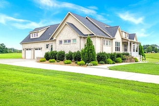 126 Wilson Ln, Mc Minnville, TN 37110