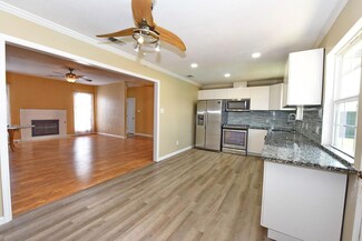 2001 Stradivarius Ln, Carrollton, TX 75007