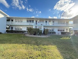 79 Easthampton D, West Palm Beach, FL 33417