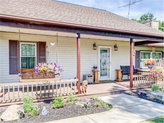 8355 Freedom Rd, Windham, OH 44288