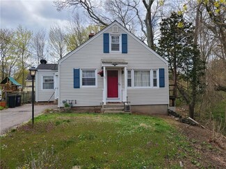 99 Allen Ave, Riverside, RI 02915