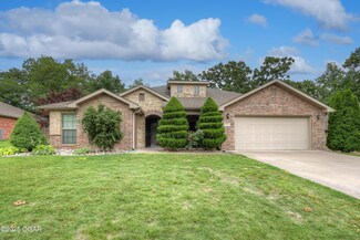 307 Anita Dr, Carl Junction, MO 64834
