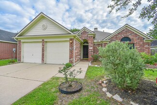 3903 Vinecrest Dr, Pearland, TX 77584