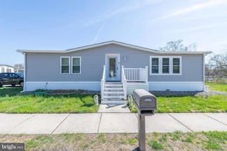 43 Patricia Ln, Mount Laurel, NJ 08054
