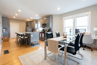 49 Montvale St Unit 1, Roslindale, MA 02131