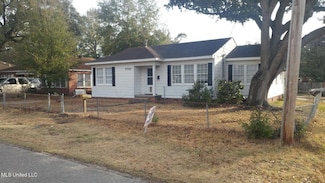 2700 Pine Ave, Gulfport, MS 39501