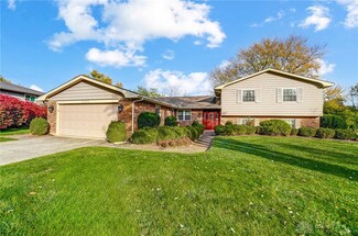 2202 Crystal Marie Dr, Beavercreek, OH 45431