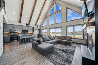 35647 Oxford Ave, Center City, MN 55012