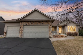 5034 200th St N, Forest Lake, MN 55025