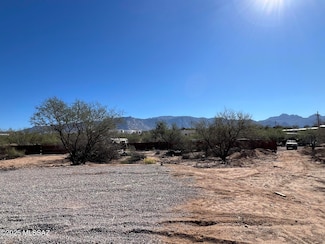 15811 N Twin Lakes Dr, Catalina, AZ 85739