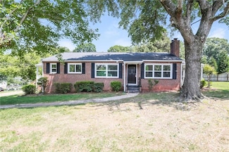 331 Skyview Dr, Winston Salem, NC 27127