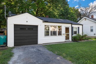 1023 S Weaver Ave, Springfield, MO 65807