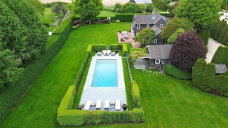 176 Sayres Path, Wainscott, NY 11975