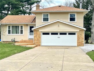 721 Ventura Blvd, Akron, OH 44319