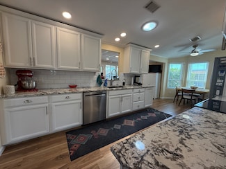 215 N Power Rd Unit 515, Mesa, AZ 85205