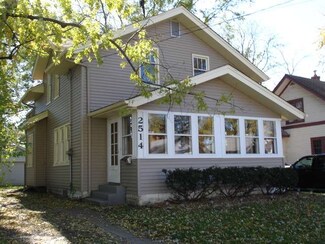 2514 Knight Ave, Rockford, IL 61101
