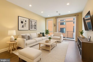 844 N 15th St Unit C, Philadelphia, PA 19130