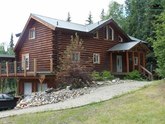 2033 Sara Lynn Rd, Fairbanks, AK 99712