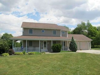 302 Liberty Ln, West Unity, OH 43570