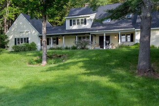 103 Lower Moulton Ln, Stowe, VT 05672
