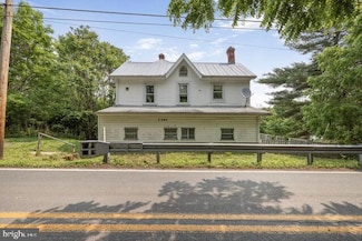 7401 Watersville Rd, Mount Airy, MD 21771