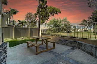 27 Via Floria, Rancho Santa Margarita, CA 92688