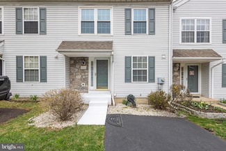 4540 Louise Saint Claire Dr, Doylestown, PA 18902