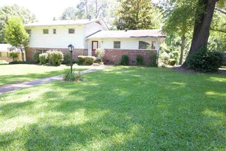 8 Woodlawn Ave, Yazoo City, MS 39194