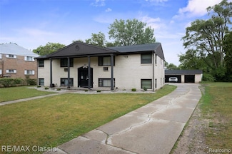 3241 Marshall Ave SE, Grand Rapids, MI 49508