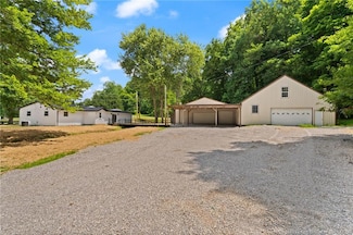 4473 Alonzo Smith Rd, Georgetown, IN 47122