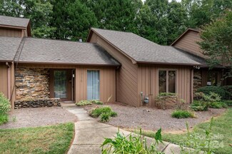 1716 12th St NE, Hickory, NC 28601