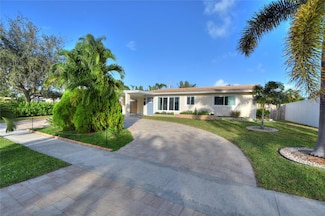 1658 SE 10th Ave, Deerfield Beach, FL 33441